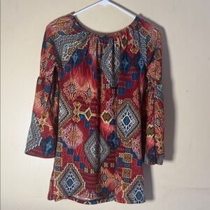 WinWin Vibrant Geometric Women's Blouse